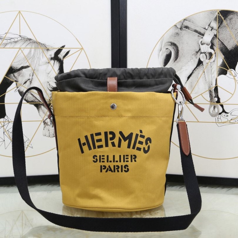 H**mes bucket bags